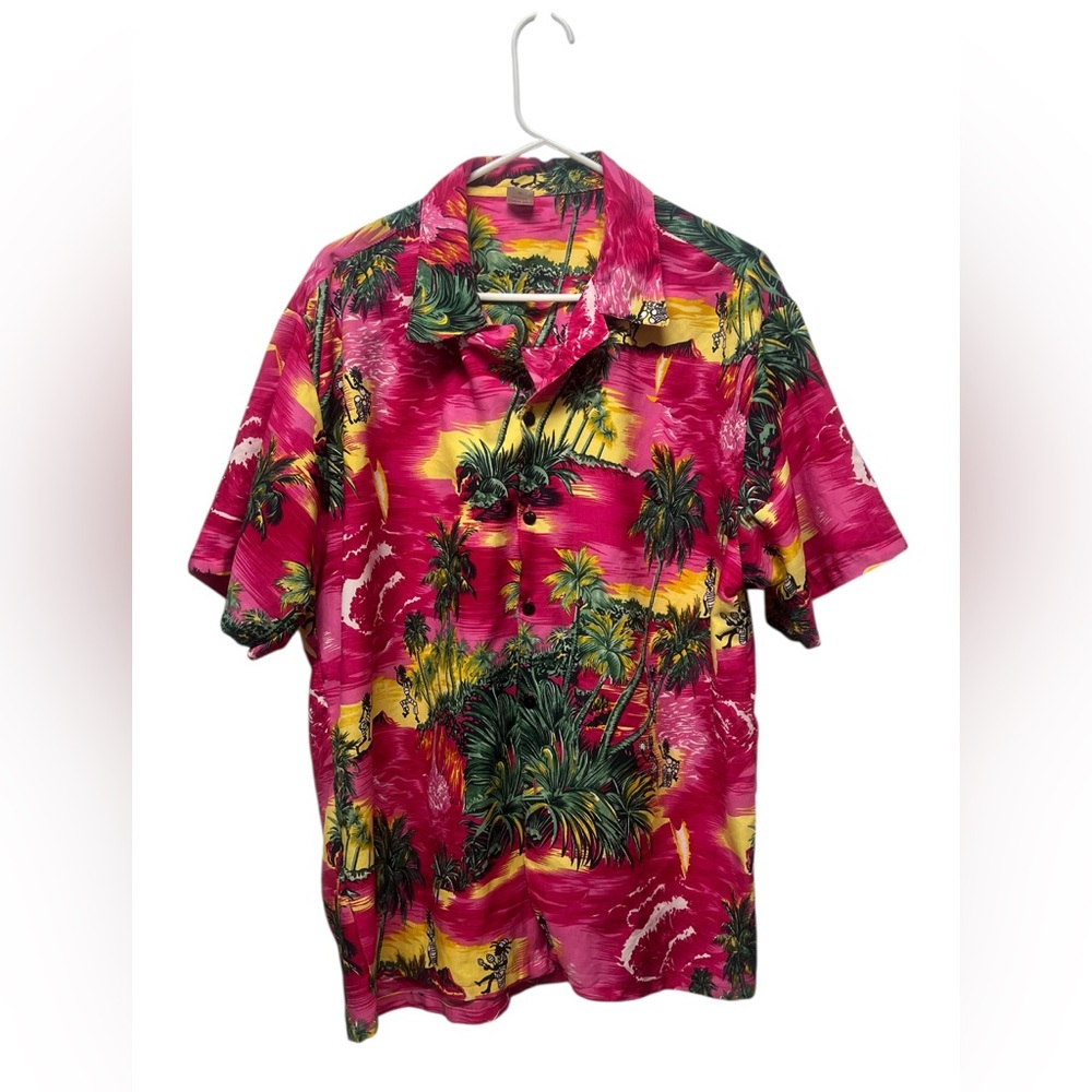 Men’s Hawaiian top
